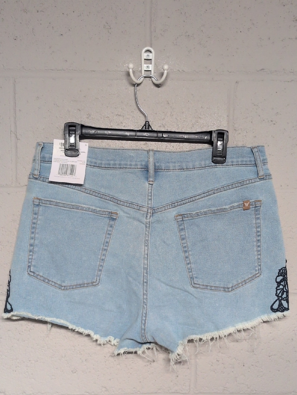 Jessica Simpson Light Wash High Rise Cutoff Jean Short Sz 14 NWT, Rodeo Style - Picture 5 of 9